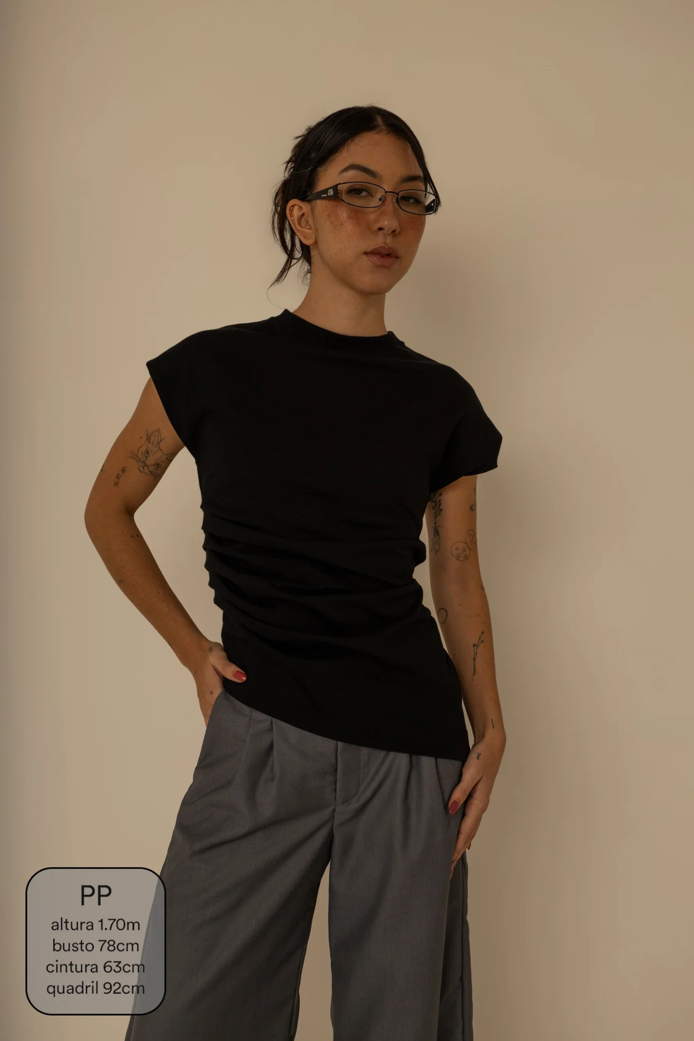 blusa assimétrica manguinha chefa - Image 11