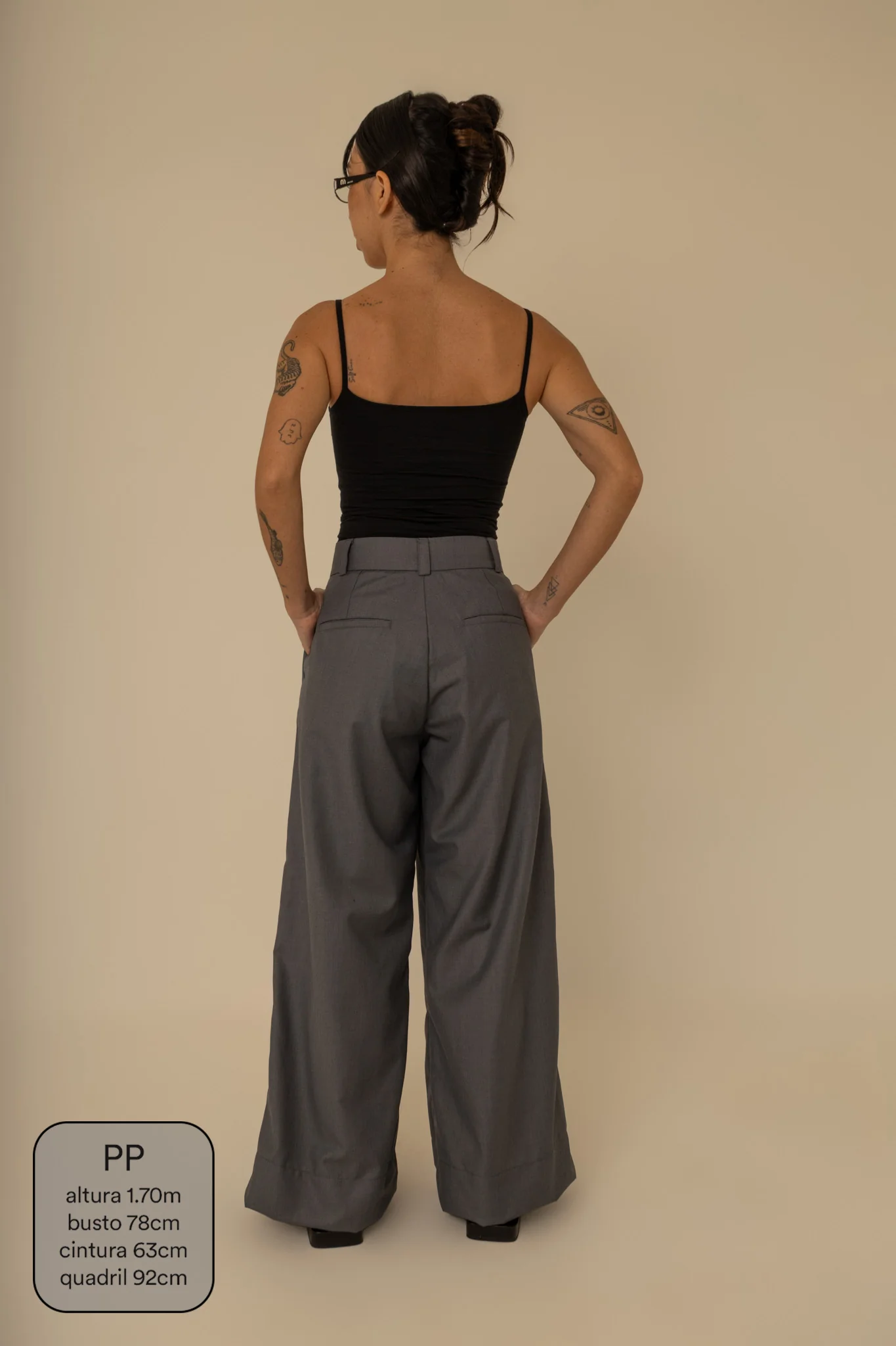 calça alfaiataria ajustável chefa - Image 15