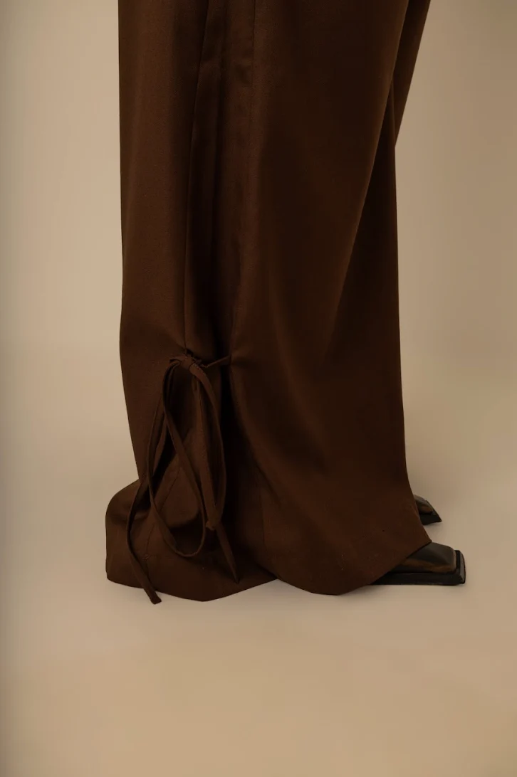 calça laço | calça alfaiataria com amarração na barra - Image 14