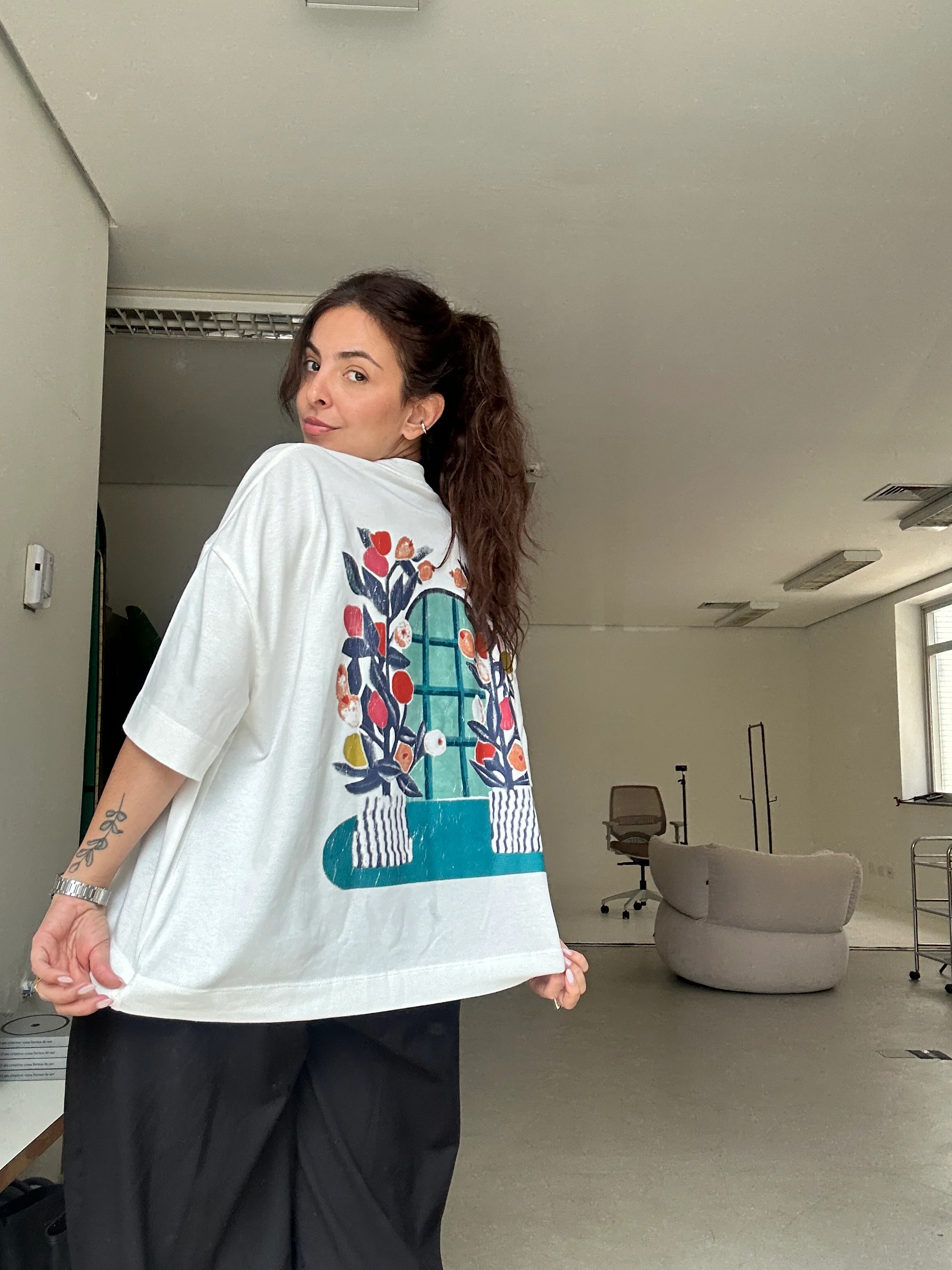 camisetão romance collab tarsila do amaral - Image 7