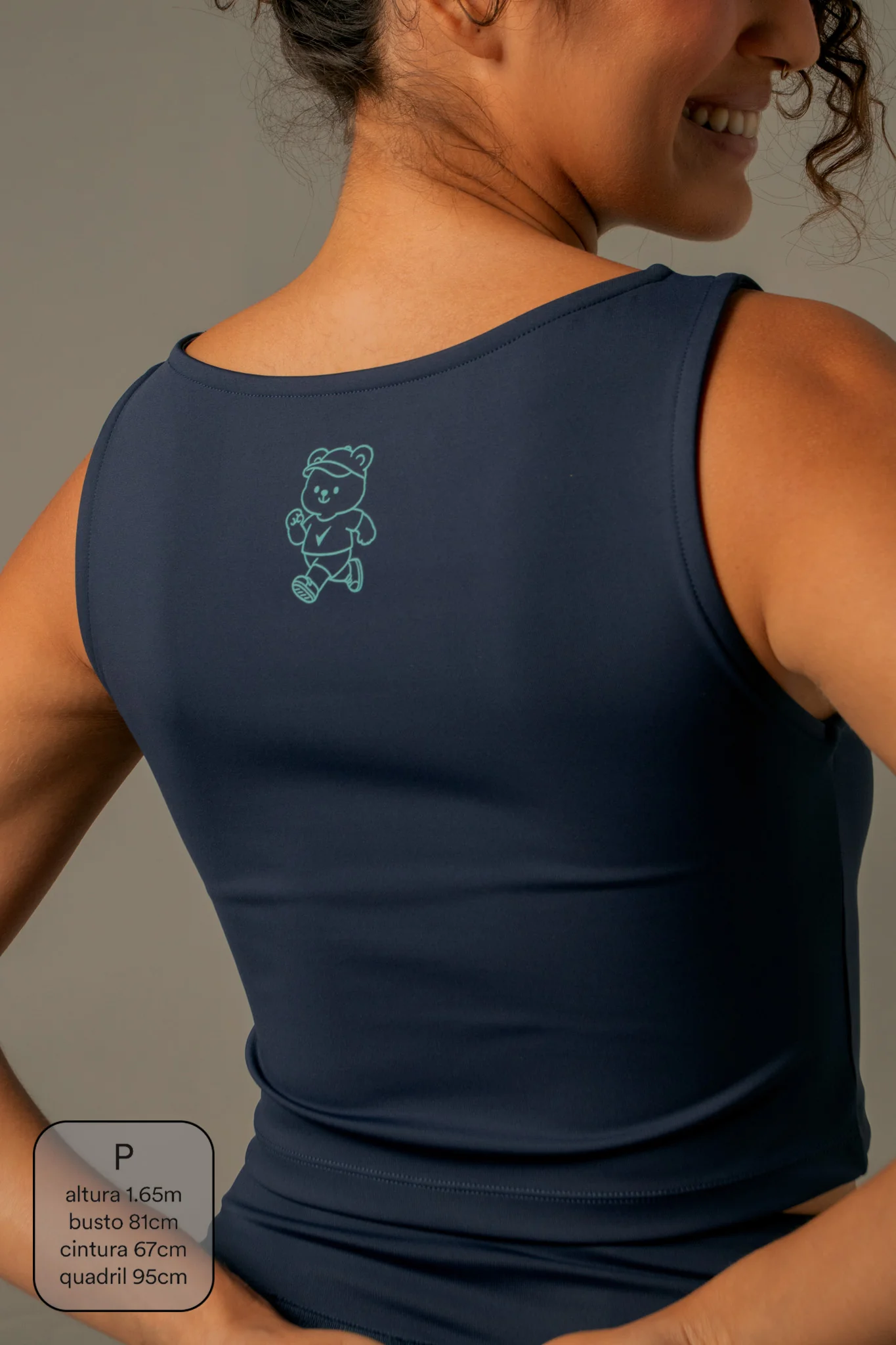 cropped reto gym babe collab Rexona - Image 5