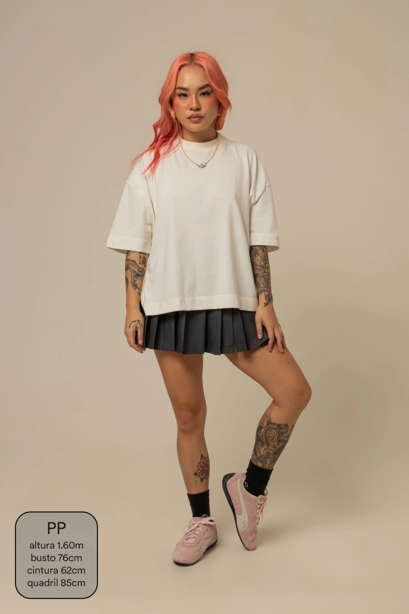 mini saia shorts plissada chefa - Image 33