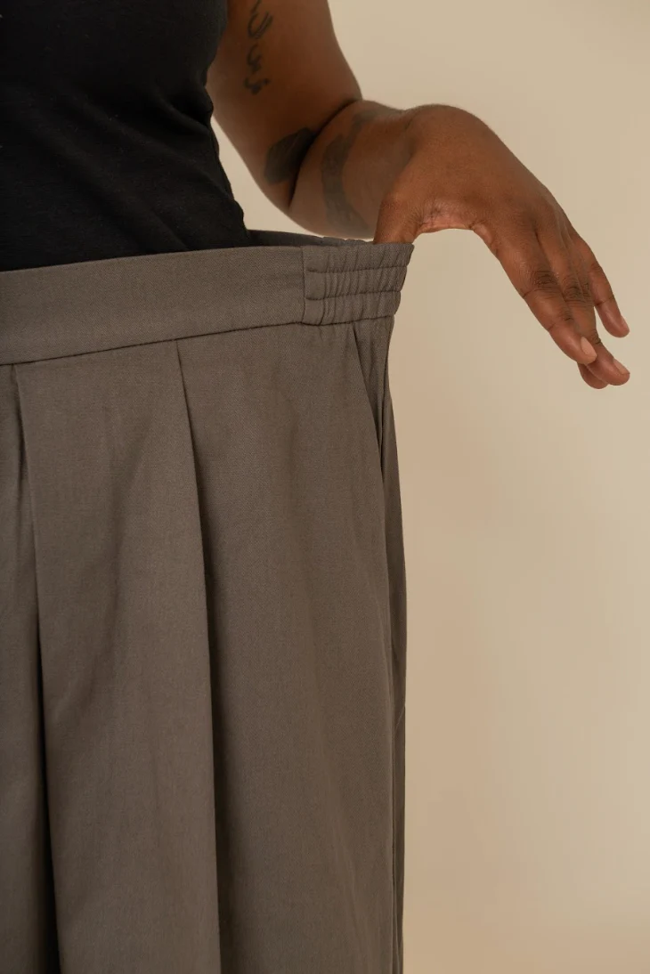 saia chefa | saia midi de sarja com pregas - Image 26