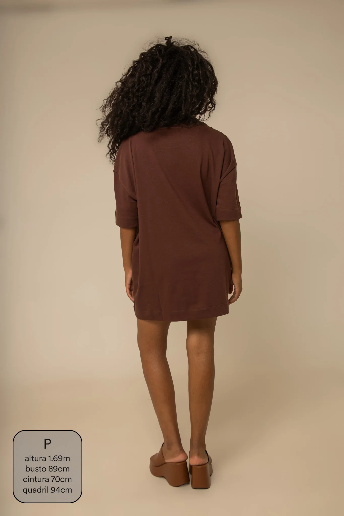 vestido camisetão - Image 8