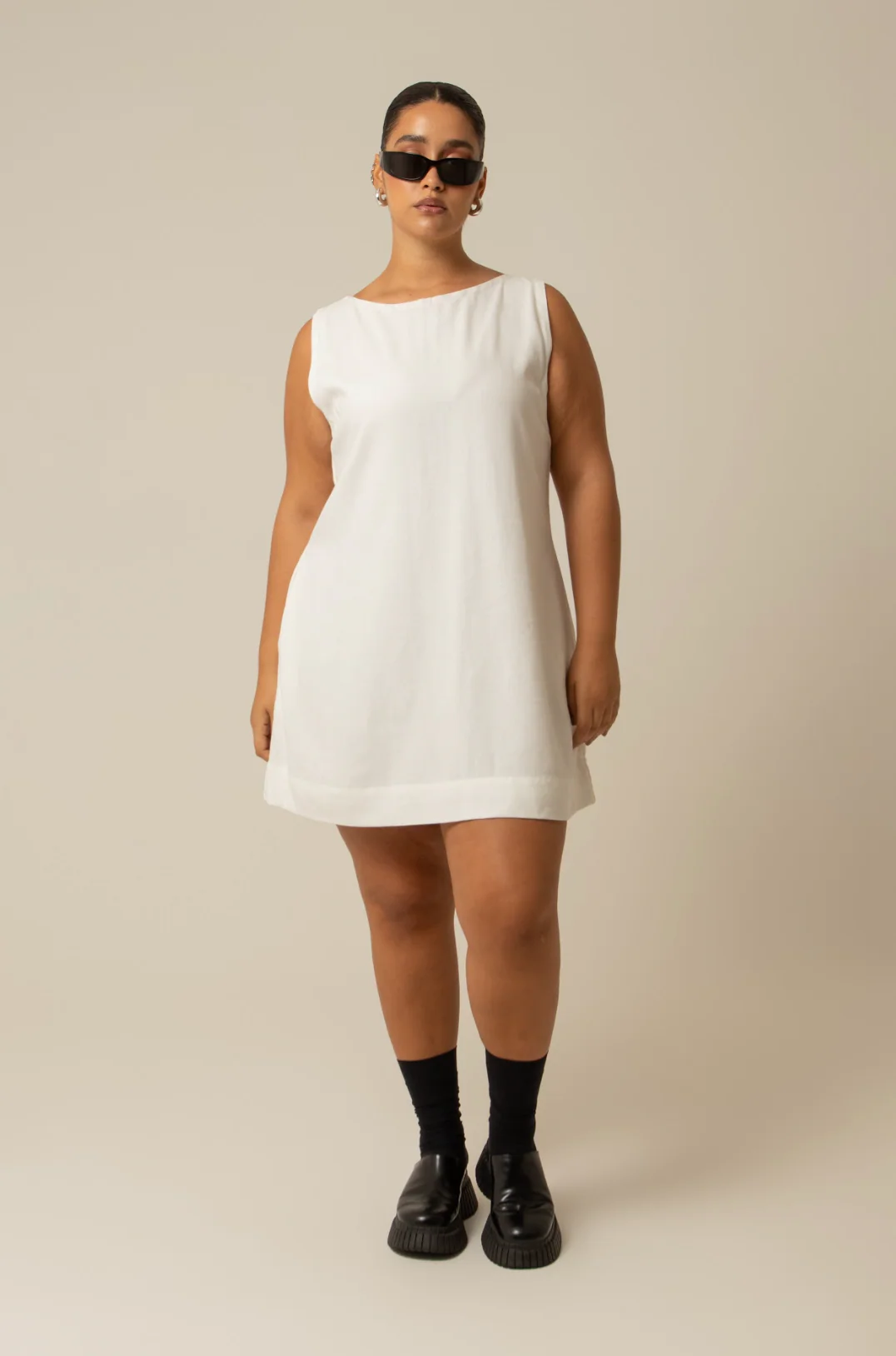 vestido sossego curto | vestido reto de viscolinho - Image 6